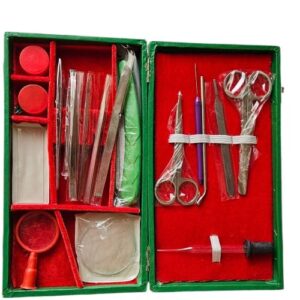 DESCO Dissecting Set Stainless Steel Set Of 19 Instruments (Model Omega) College Grade