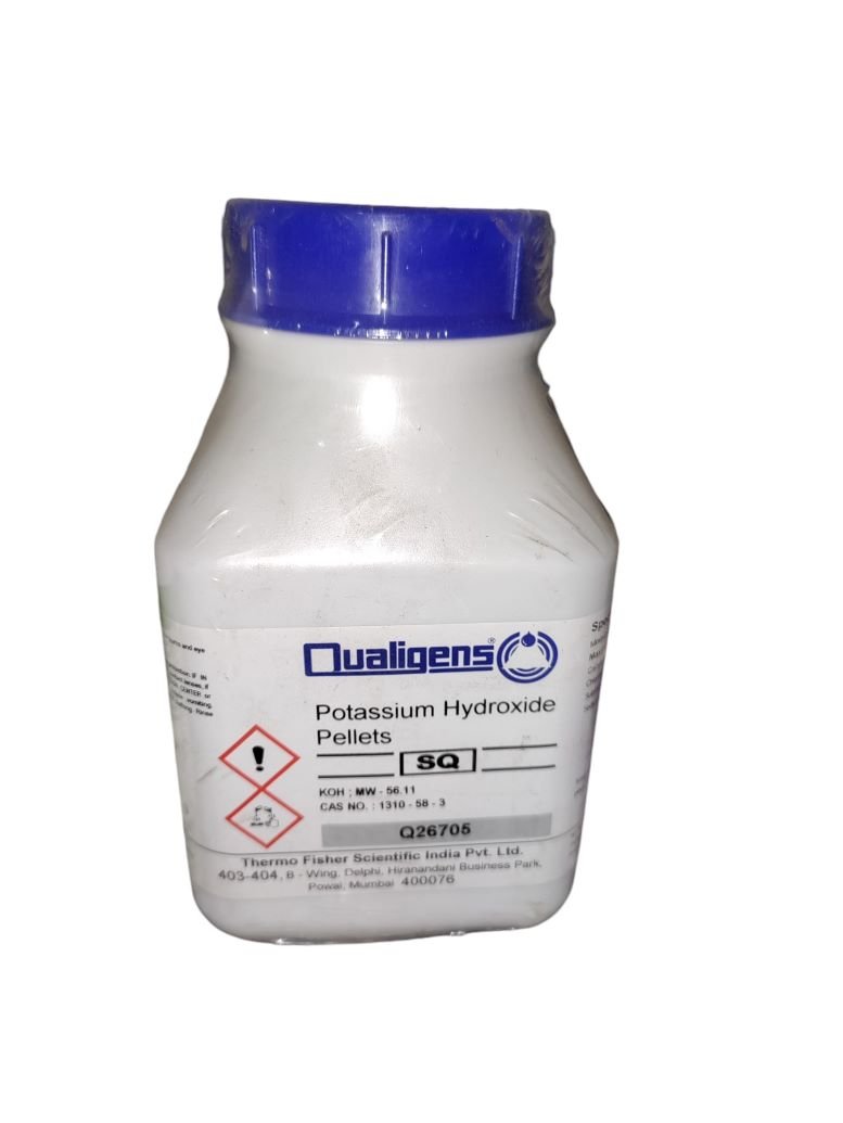 QUALIGENS Potassium Hydroxide Pellets 500gm Assay (Acidimetric) 85.0% CAS NO 1310-58-3